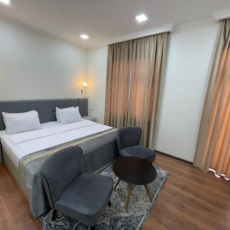 Registon Saroy Hotel ซามาร์คันด์ ภายนอก รูปภาพ