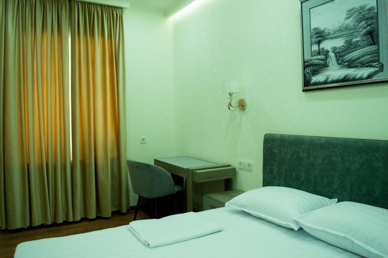 Registon Saroy Hotel ซามาร์คันด์ ภายนอก รูปภาพ
