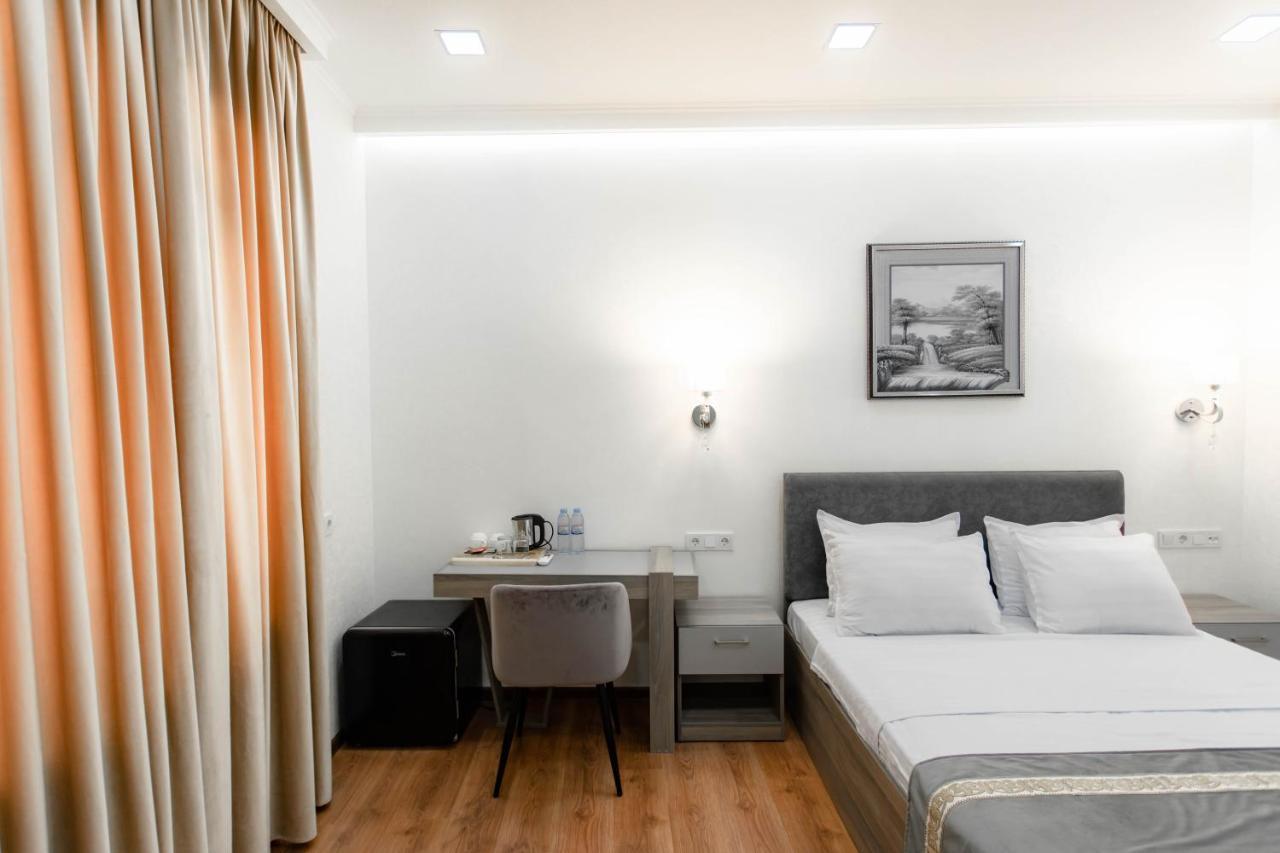 Registon Saroy Hotel ซามาร์คันด์ ภายนอก รูปภาพ